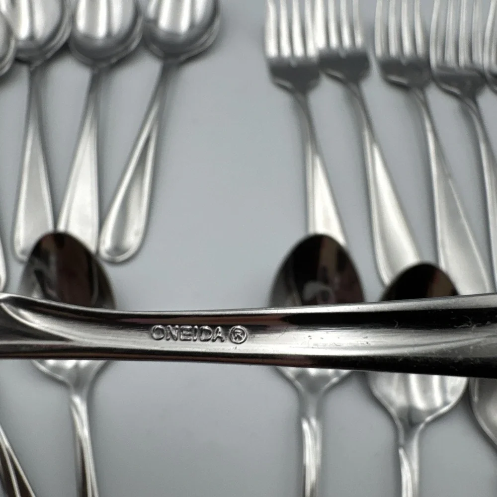76 pcs Oneida USA Stainless Steel Flatware Serving Set FLIGHT RELIANCE